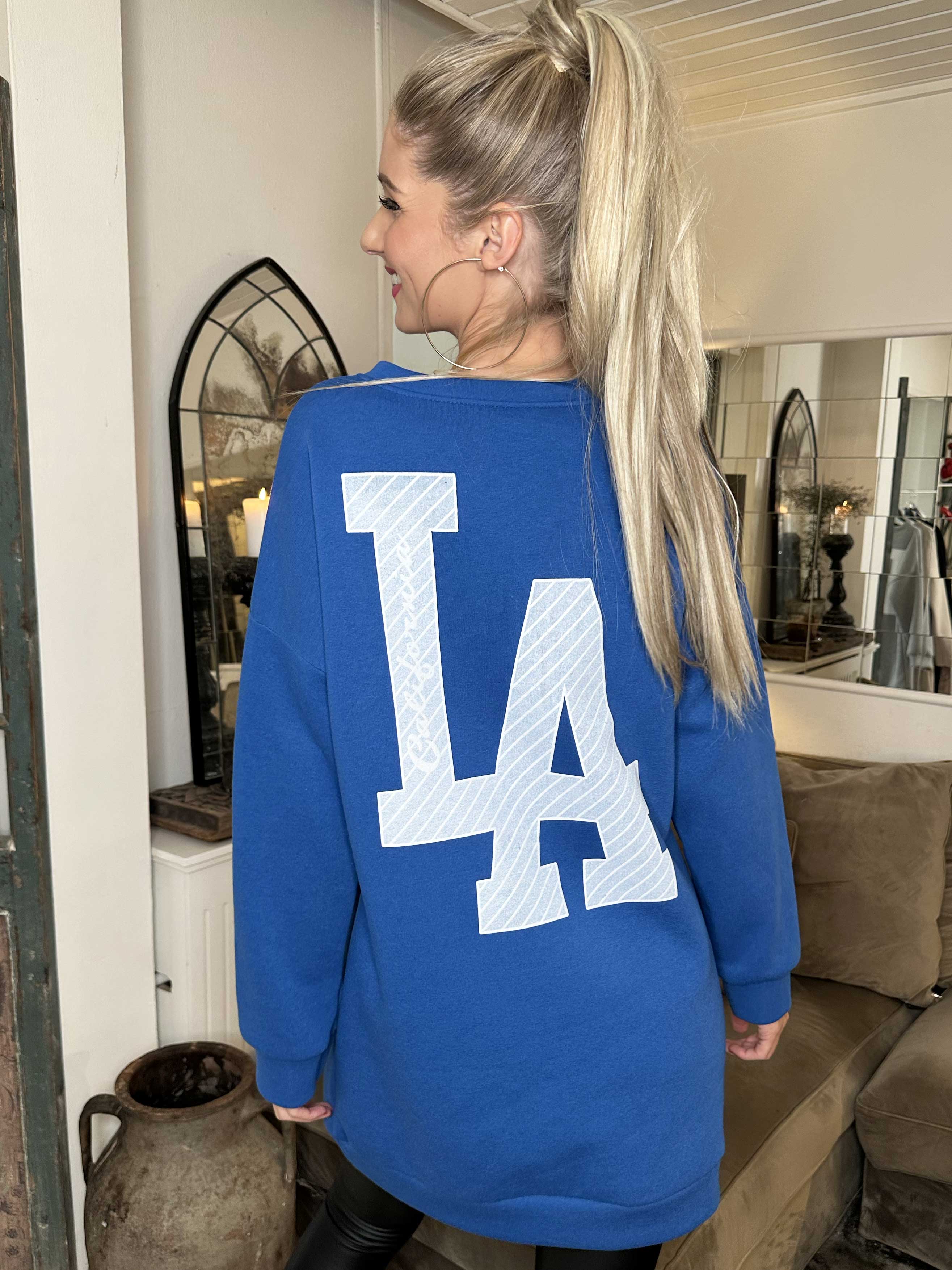 Maida - Lång sweatshirt med LA-tryck fram och bak